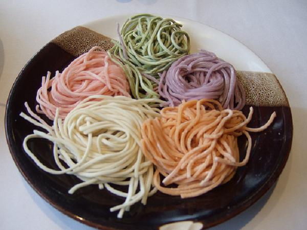 colour noodle